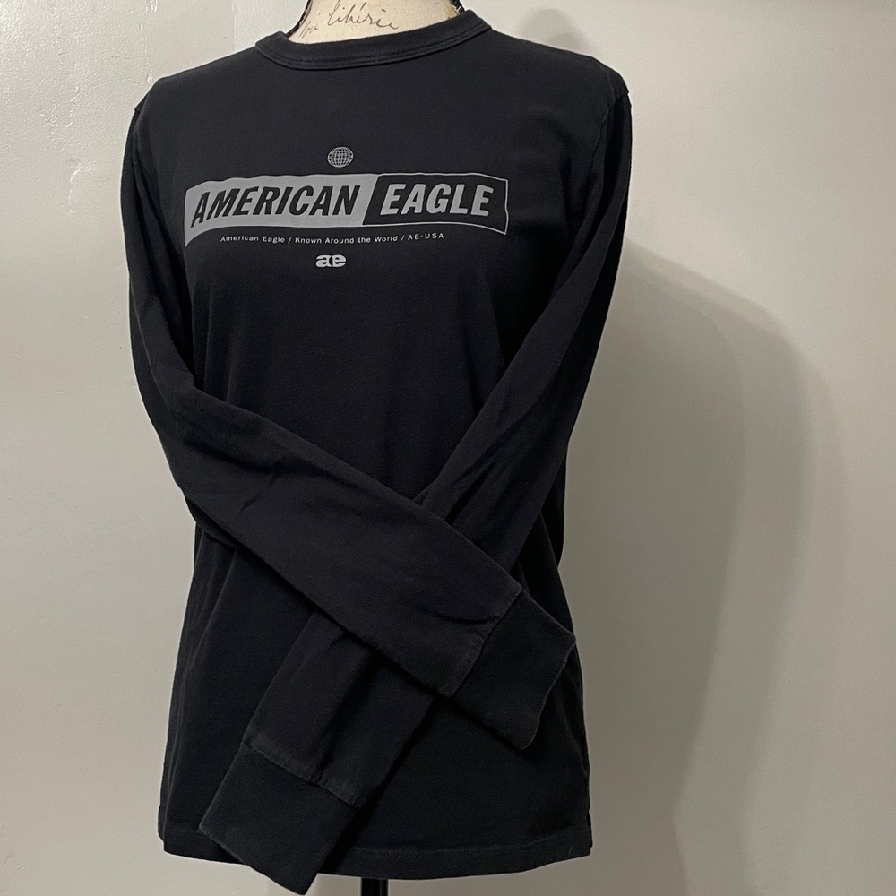 American Eagle Outfitters Black Long Sleeve Tee